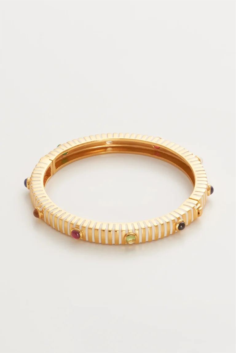 The Finite White Bilezik